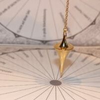 Pendelkurs mit Kristallpendel